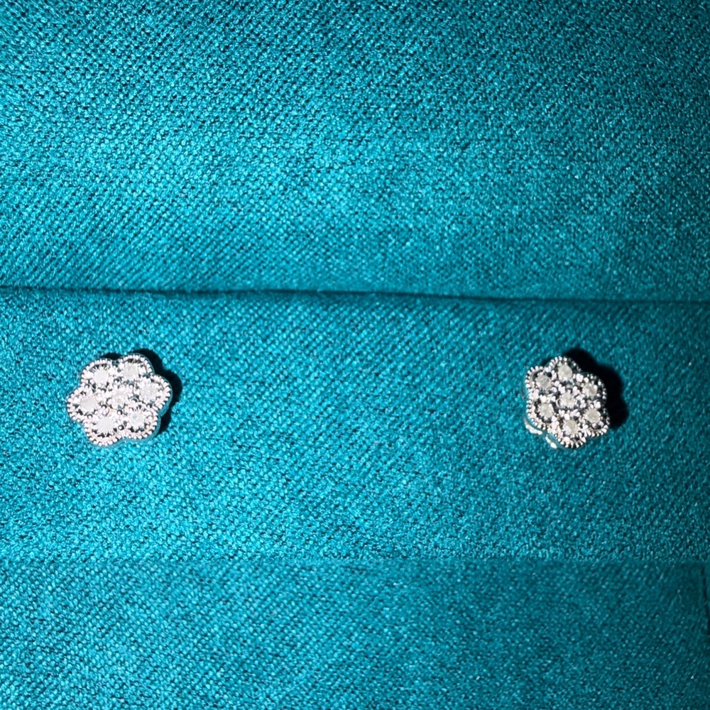 Effy 925 Sterling Silver Diamond Bouquet Stud Earrings